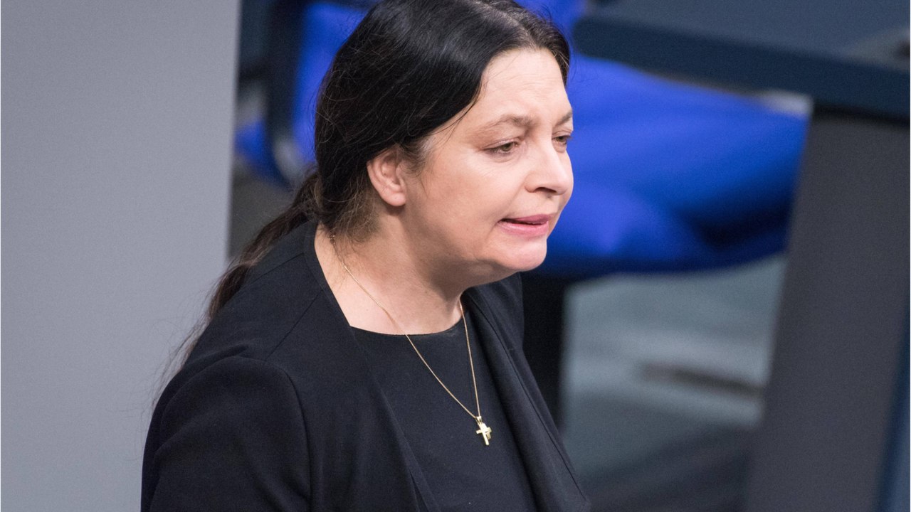 AfD-Kandidatin bei Wahlwiederholung: Besseres Wahlergebnis trotz Rechtsterror-Verdacht