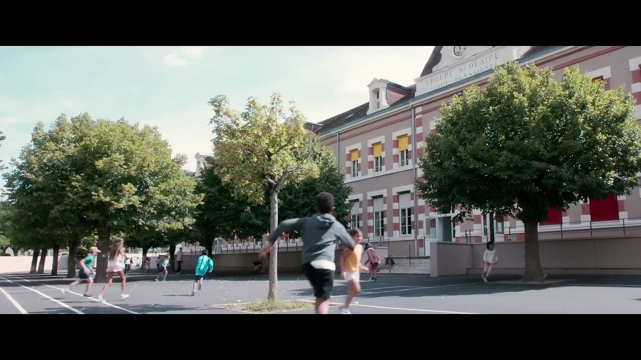 CE2 Film
