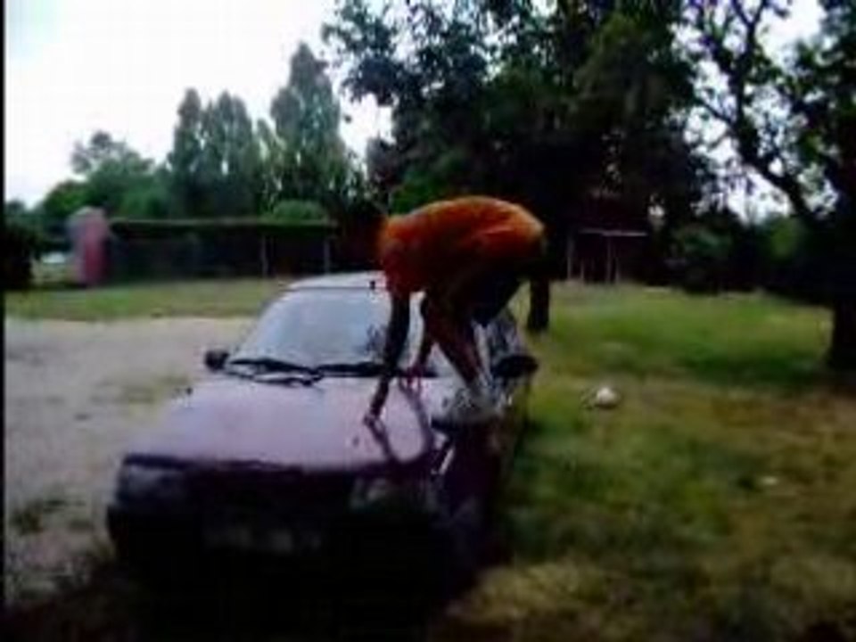saut sur capot