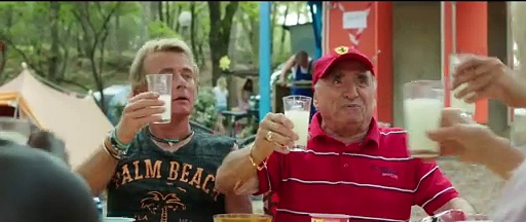 Bande-annonce Camping 4 : la saga la plus culte (et beauf) du cinéma français de retour avec une nouveau film ? C'est possible, malgré un triste problème