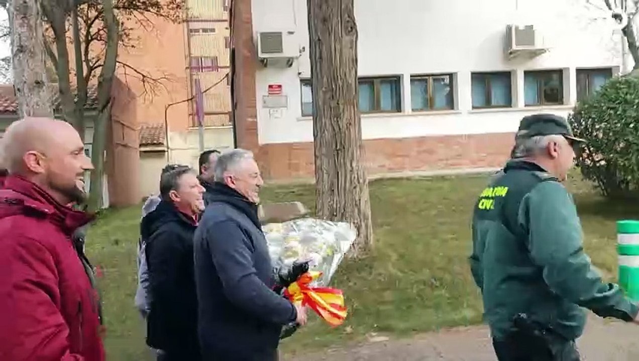 Homenaje de los agricultores a la Guardia Civil