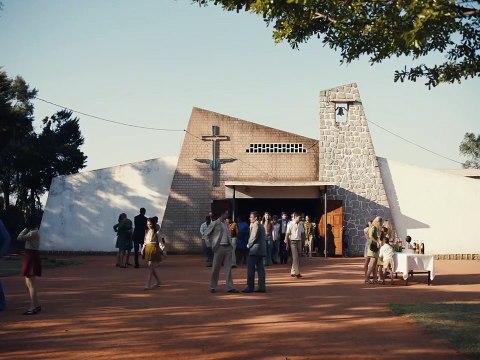 L'Île rouge » Fanstream- Films et Séries HD en Streaming VF HD Gratuit