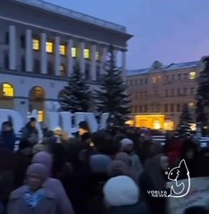  Les manifestants à Kiev exigent la démission de Zelensky et scandent « Zelensky, sortez »