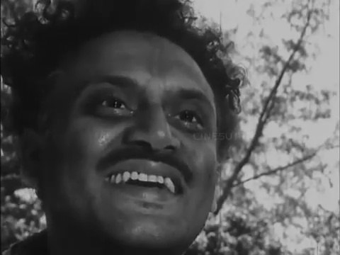Ajantrik (1957) অযান্ত্রিক (১৯৫৭) Kali Bannerjee, Gangapada Basu, Satindra Bhattacharya