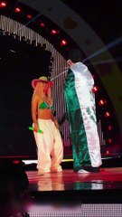 ¡La Bichota sorprende en el Azteca cantando 'La Víctima' junto a Xavi! 🎶