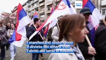 Kosovo: migliaia di serbi in piazza a Mitrovica contro il divieto del dinaro