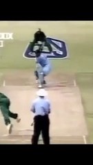 LEGEND VS LEGEND - BEST CATCH - Sachin Tendulkar vs Jhonty Rhodes - India vs South Africa