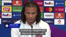 Man. City - Aké : 