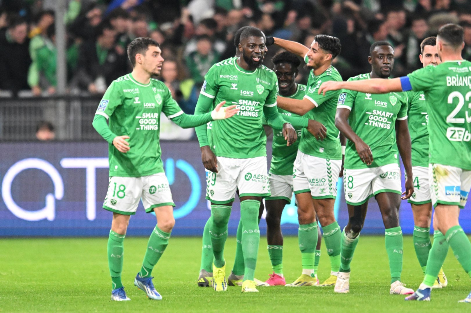 Ligue 2 Saint Etienne Torpille Troyes Avec Brio BeIN SPORTS