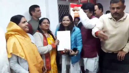 डेढ़ महीने पहले कांग्रेस से भाजपा में आईं आशा बनीं जिपं अध्यक्ष