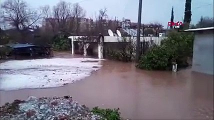 Antalya'da afet gibi sağanak