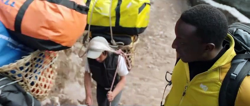 La bande-annonce du film L'ascension, le premier film au monde à avoir tourné dans ces conditions extrêmes