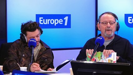 Concert avec Johnny Hallyday : «Il m'a fait avoir 14 ans pendant trois soirs», l'anecdote de Jean Reno