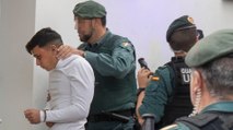 La Policía traslada a prisión a los seis detenidos por la muerte de dos guardias civiles en Barbate