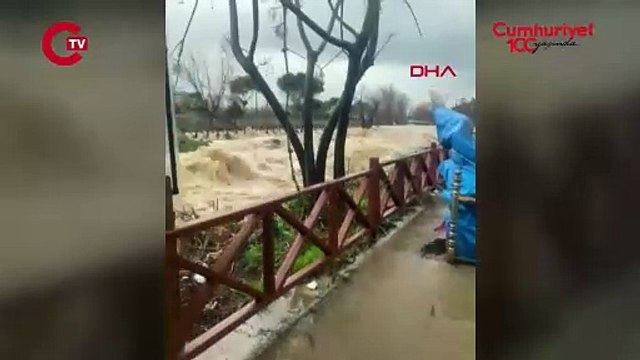 ANTALYA'DA SAĞANAK ETKİLİ OLDU; DÜDEN ŞELALESİ KAHVERENGİ AKTI