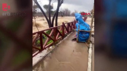Antalya'daki sağanak Düden Şelalesi'nin kahverengi akmasına neden oldu