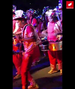 Illumination des rues de Basse-Terre pour la parade nocturne du lundi gras