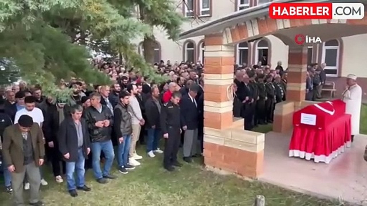 Kıbrıs Gazisi Mahmut Köse, son yolculuğuna uğurlandı