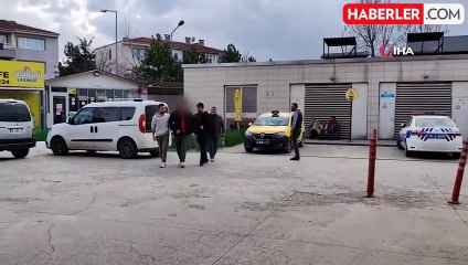 Bursa'da market sahibini bıçaklayan 3 şahıstan biri tutuklandı