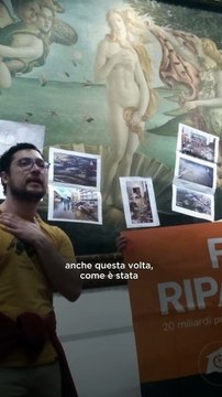 Attaccano fogli sulla Venere agli Uffizi, Nardella: Non ? cos? che si combatte la battaglia per l'ambiente