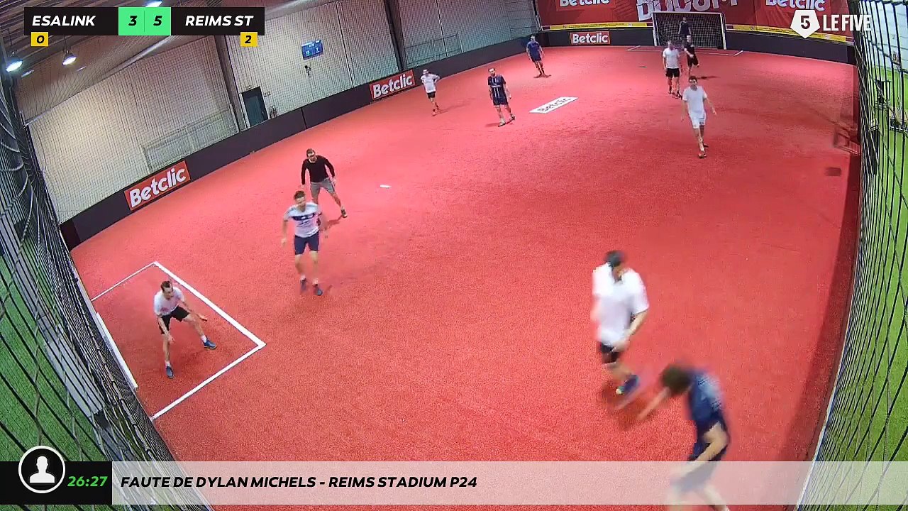 Faute de Dylan Michels - Reims stadium p24
