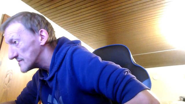 Russen Gerd droht mit Anzeige und will Tim Wiese die Eingeweide raus reißen Teil 1