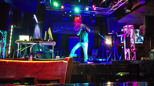 FIVE FINGER DEATH PUNCH - WHEN THE SEASONS CHANGE (PERFORMED AT LEATHERHEADS)