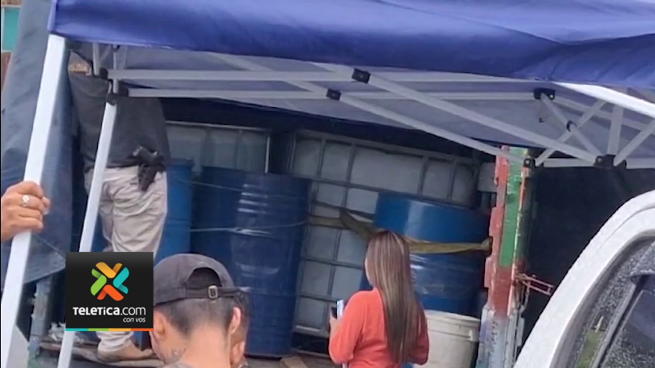 tn7-Dos detenidos por transportar en camión 6.500 litros de combustible robado-130224