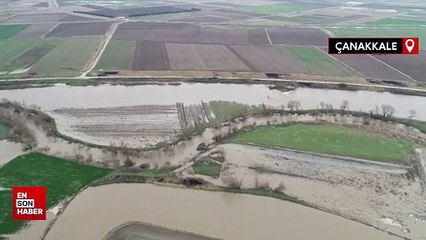 Çanakkale'de taşkın nedeniyle su altında kalan tarım arazileri dronla görüntülendi