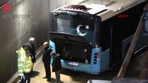 Antalya'da bir kişinin öldüğü tünelde otobüs de mahsur kaldı