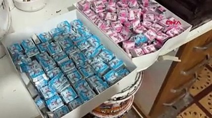 Çikolata imalathanesinde rezil görüntüler