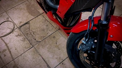 Suzuki gsr personalizada