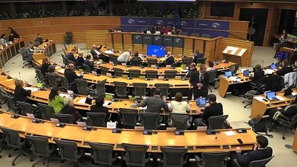 Toni Comín, a Dolors Montserrat: “Intenti d’aparentar imparcialitat”