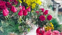 Çiçekçiler Sevgililer Günü'nde yaptıkları satışlardan memnun