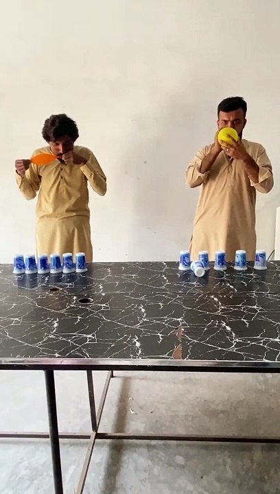 Balloon cup game challenge #funnyvideo #funnyvideovlogs #funchallenge #funnygame