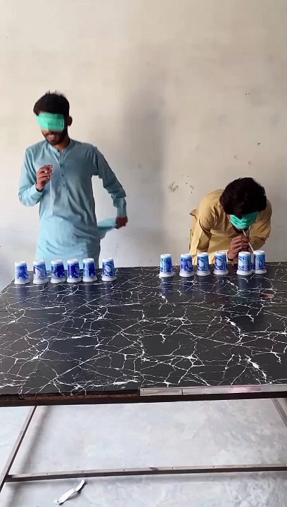 Balloon cup game challenge #funnyvideo #funnyvideovlogs #funchallenge #funnygame