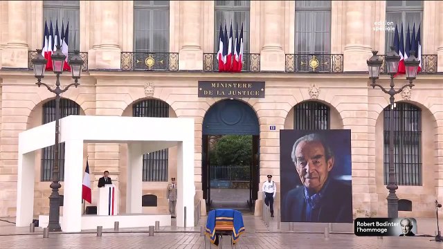 Hommage national à Robert Badinter - Emmanuel Macron demande l'entrée au Panthéon de l'ex-garde des Sceaux: Votre nom devra s'inscrire avec ceux qui ont tant fait pour le progrès humain et pour la France