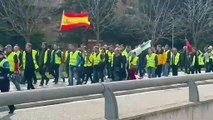 La tractorada atraviesa la avenida Salamanca en Valladolid para irrumpir en la ciudad