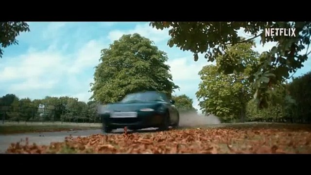 La bande-annonce de la série Un Jour sur Netflix / Ambika Mod et Leo Woodall sont-ils en couple depuis le tournage ?