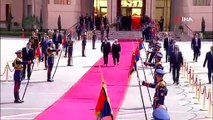 Cumhurbaşkanı Erdoğan Mısır'da Sisi tarafından törenle karşılandı