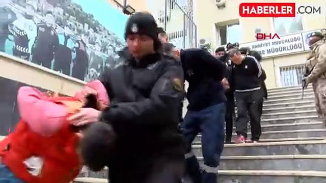 Aziz Yeniay'ın seçim çalışması sırasındaki saldırıyla ilgili gözaltına alınanlar adliyeye sevk edildi