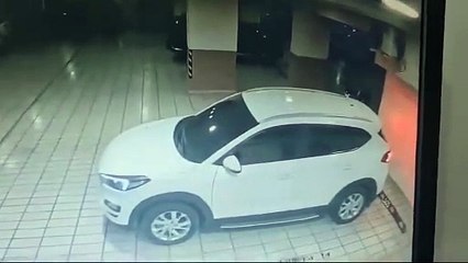 Asaltan torre en La Esperilla, amordazan seguridad y roban apartamentos