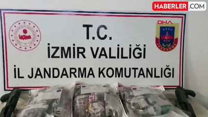 İzmir'de 11,5 Kilo Esrar Ele Geçirildi, 2 Kişi Gözaltına Alındı