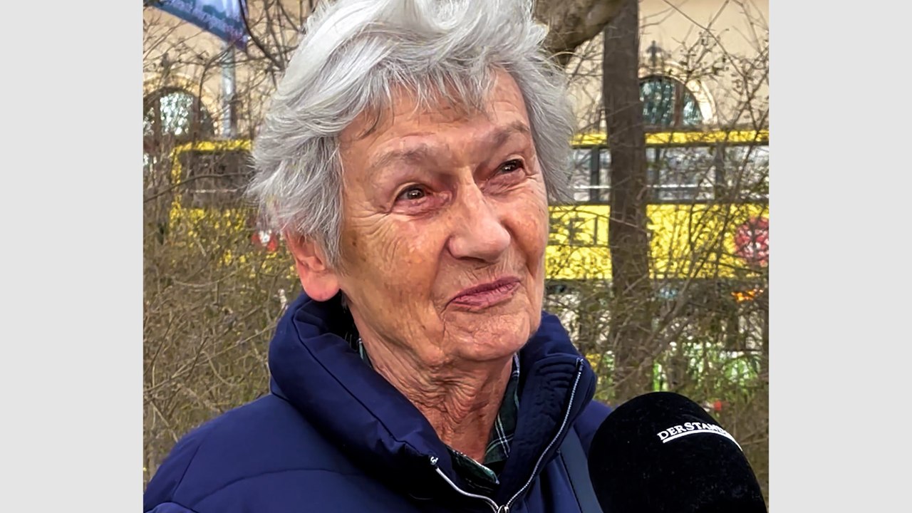 Umfrage zum Valentinstag: 'Lieben geht nicht, ohne dass man etwas gibt'