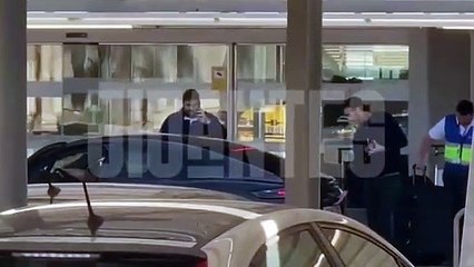 ¿Venta traumática para fichar a un DT? Agente de este jugador es pillado en Barcelona.