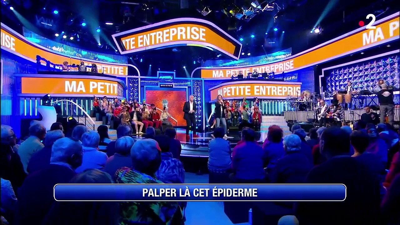 Honorine, Maestro de "N'oubliez pas les paroles", accusée de tricherie dans le jeu de Nagui.