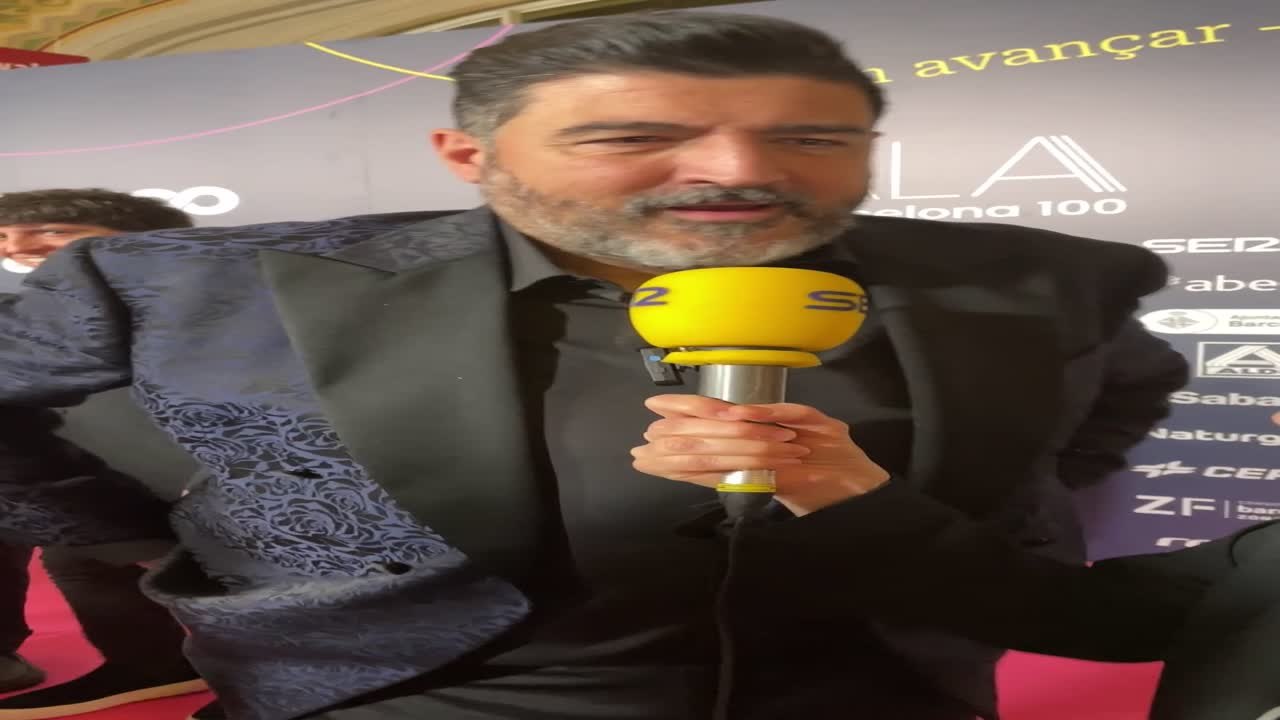 NO-Tony Aguilar: "Hoy, una noche de San Valentín, es el cumpleaños de mi primer amor, la radio"