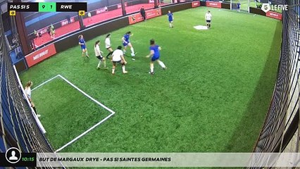 But de Margaux  Drye - Pas Si Saintes Germaines