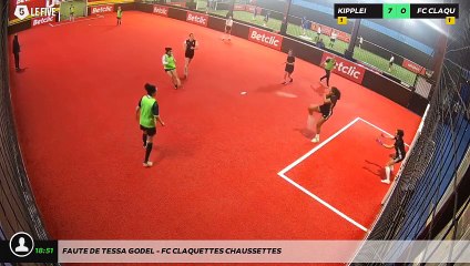 Faute de Tessa Godel - FC CLAQUETTES CHAUSSETTES