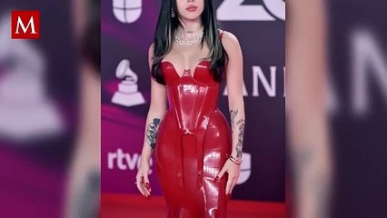 Maryfer Centeno analiza lenguaje corporal de Nicki Nicole caminando junto a su mánager